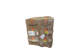 1 Pallet - Wholesale Amazon Liquidation – Robes, Bed linen, Clothes hangers - Condition: Customer returns – Unsorted