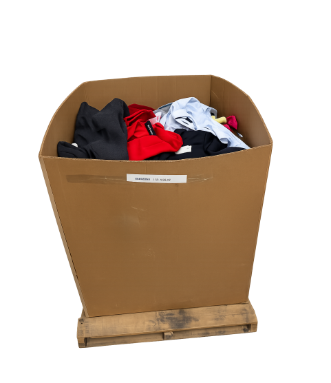 1 Pallet - Hudson's Bay Liquidation - Clothes & Apparel - Condition: Customer returns 