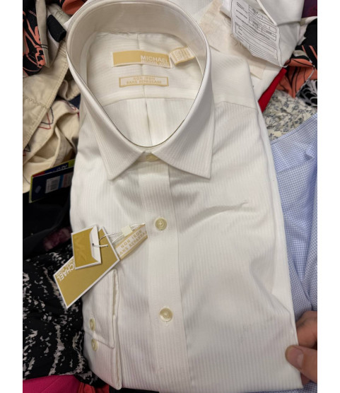1 Pallet - Hudson's Bay Liquidation - Clothes & Apparel - Condition: Customer returns 
