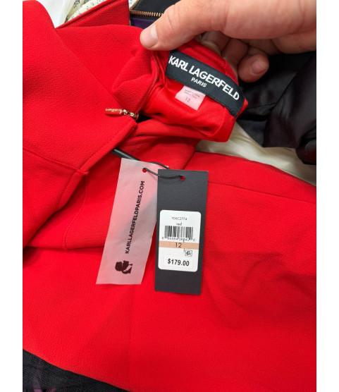 1 Pallet - Hudson's Bay Liquidation - Clothes & Apparel - Condition: Customer returns 