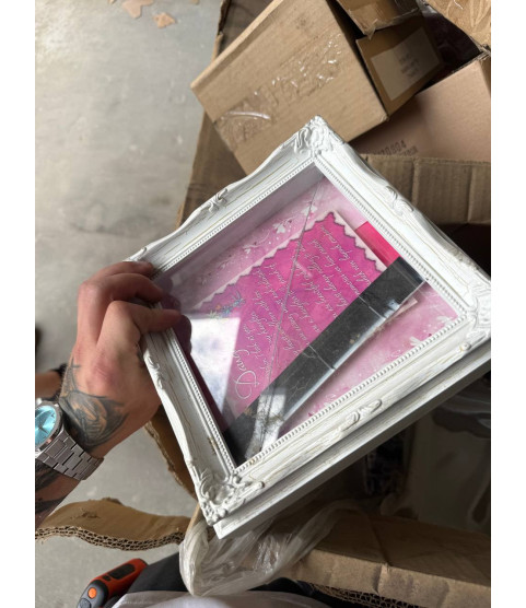 1 Pallet - Wholesale Walmart Liquidation - Halloween and Christmas products, General Merchandise - Condition: Customer returns  – Unsorted