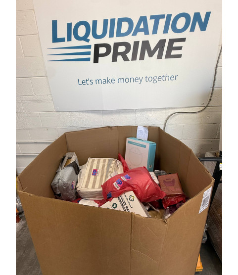 1 Pallet - Wholesale Walmart Liquidation - General merchandise, Electronics, Clothes, Toys - Condition: Customer returns - Unsorted