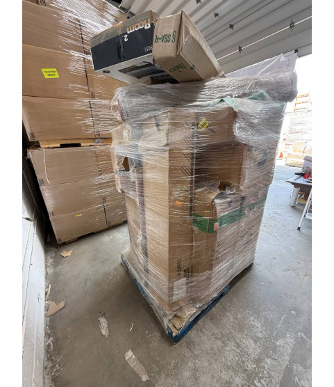 1 Pallet - Wholesale Walmart Liquidation - General Merchandise, Sports & Furniture - Condition: Customer returns - Unsorted