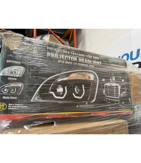 1 Pallet - Wholesale Amazon Liquidation - Automotive Parts & Accessories - Condition: Customer returns - Unsorted