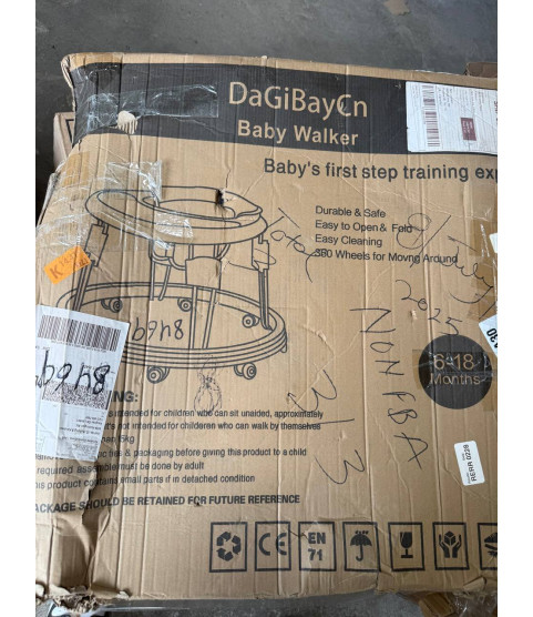 3 Pallets - Wholesale Amazon Liquidation - Clothes, Electronics, General merchandise - Condition: Customer returns - Unsorted