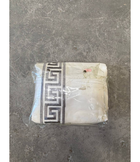 1 Pallet - Wholesale Hudson's Bay Liquidation - Bedding, Duvet Covers & Sheets - Condition: Customer returns - Unsorted