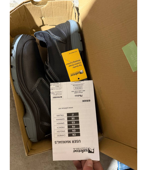 1 Pallet - Wholesale Walmart Liquidation - General Merchandise, Electronics, Toys, Apparel etc - Condition: Customer returns - Unsorted
