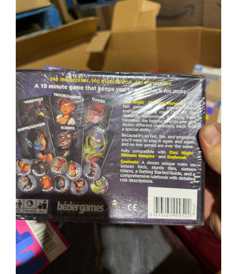 1 Pallet - Wholesale Walmart Liquidation - General Merchandise, Electronics, Toys, Apparel etc - Condition: Customer returns - Unsorted