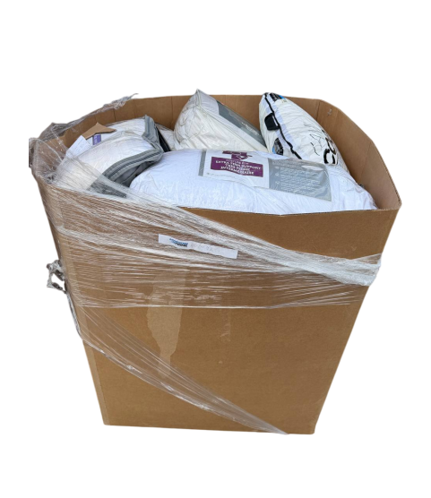 1 Pallet - Wholesale Hudson's Bay Liquidation - Comforter Sets & Pillows - Condition: Customer returns - Unsorted