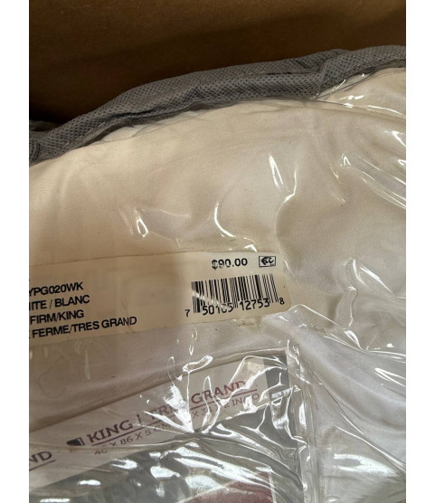 1 Pallet - Wholesale Hudson's Bay Liquidation - Comforter Sets & Pillows - Condition: Customer returns - Unsorted