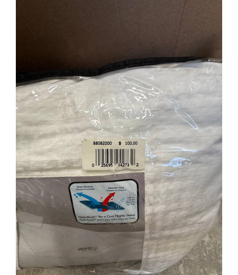 1 Pallet - Wholesale Hudson's Bay Liquidation - Assorted Pillows - Condition: Customer returns