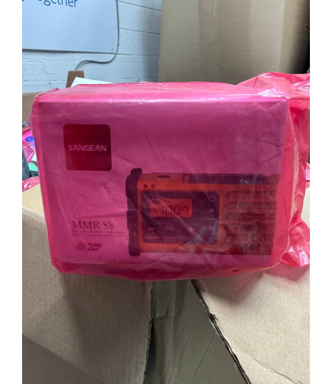 1 Pallet - Wholesale Walmart Liquidation - Clothes, Accessories, Electronics & Toys - Condition: Customer returns - Unsorted