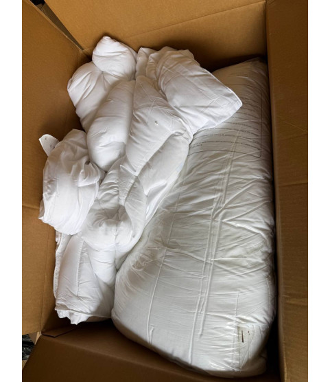 1 Pallet - Wholesale Amazon Liquidation - General merchandise (Bedding & Pillows) - Condition: Customer returns - Unsorted