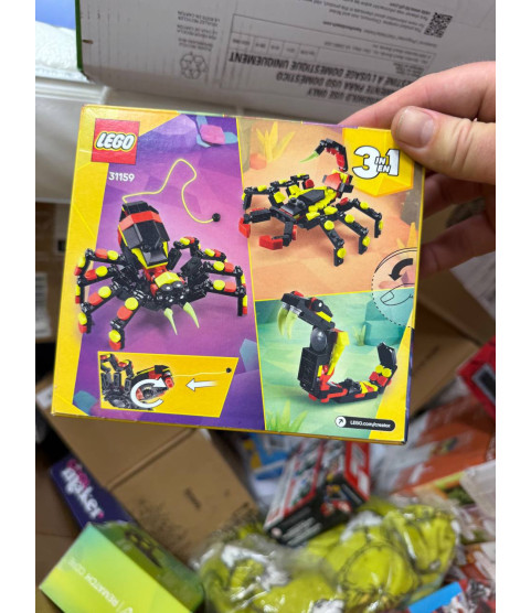 1 Pallet - Wholesale Walmart Liquidation - General merchandise, Electronics, Toys, Clothing - Condition: Customer returns - Unsorted