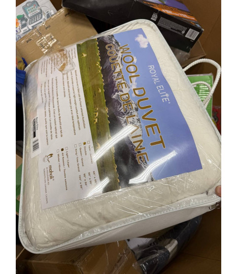 1 Pallet - Wholesale Walmart Liquidation - General merchandise, Electronics, Toys, Clothing - Condition: Customer returns - Unsorted