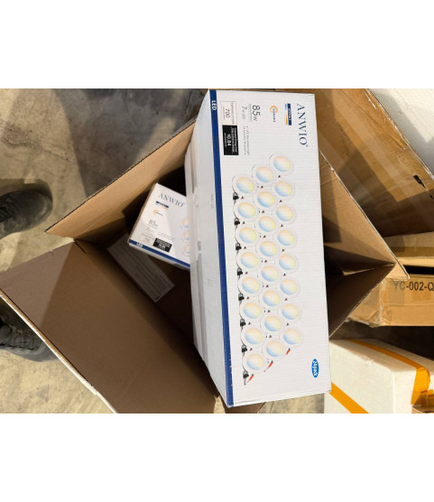 1 Pallet - Wholesale Amazon Liquidation - General Merchandise, Furniture & Home Goods - Condition: Customer returns - Unsorted