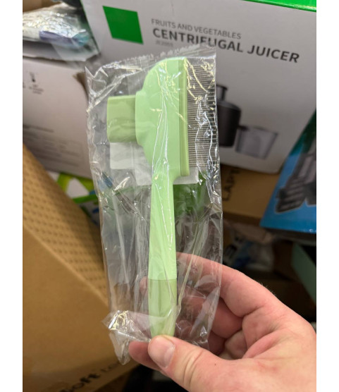 1 Pallet - Wholesale Amazon LPN Liquidation - General Merchandise, Electronics, Accessories, Toys, Home Goods & Clothing - Condition: Customer returns - Unsorted