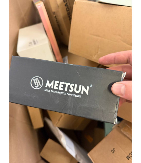 1 Pallet - Wholesale Amazon LPN Liquidation - General Merchandise, Electronics, Accessories, Toys, Home Goods & Clothing - Condition: Customer returns - Unsorted