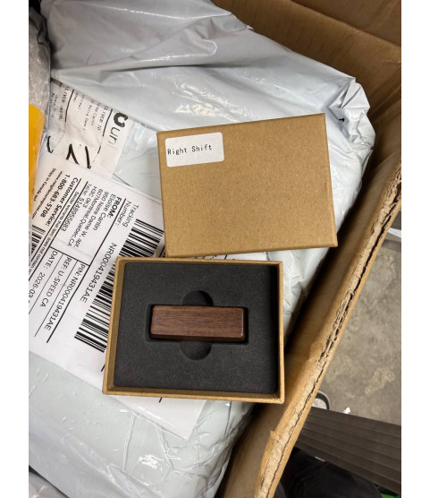 1 Pallet - Aliexpress Liquidation - General Merchandise, Accessories, Electronics, Shoes, Toys - Condition: Customer returns - Unsorted