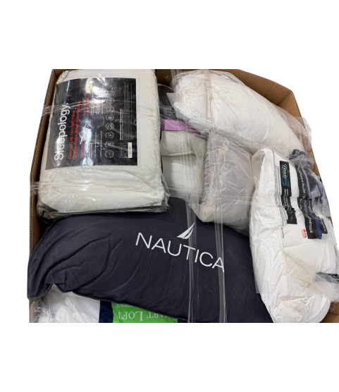 Truckload 12 Pallets - Wholesale Hudson's Bay Liquidation - Hudsons Bay Comforters, Pillows, Duvet Cover Sets & Bedding - Condition: Customer returns - Unsorted