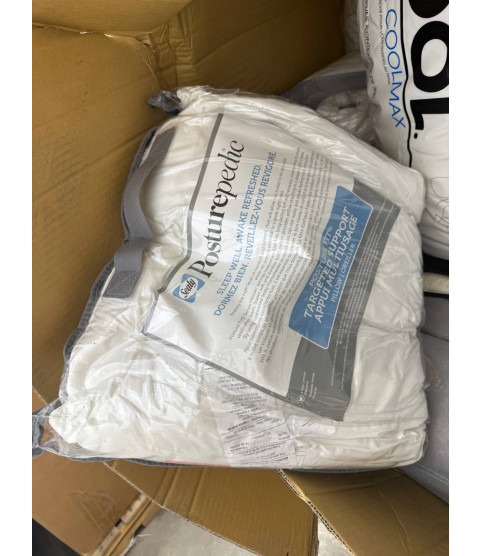 1 Pallet - Wholesale Hudson's Bay Liquidation - Pillows - Condition: Customer returns - Unsorted