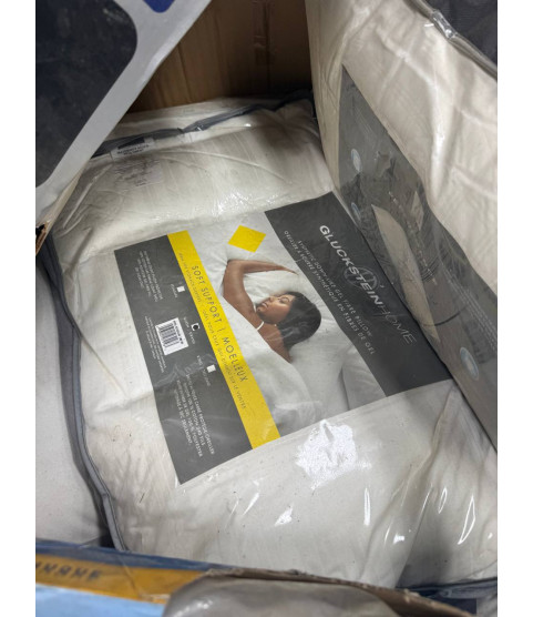 1 Pallet - Wholesale Hudson's Bay Liquidation - Pillows - Condition: Customer returns - Unsorted