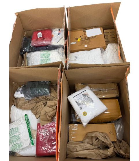 Truckload 12 Pallets - Wholesale Amazon Liquidation - Pillows, Comforters, Bedsheets, Towels, Hangers & More, General Merchandise - Condition: Customer returns - Unsorted