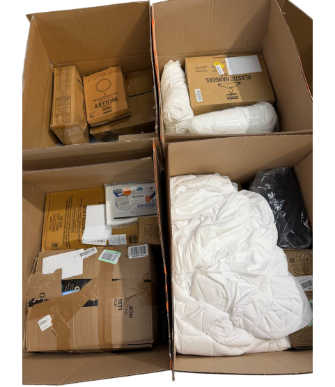 Truckload 12 Pallets - Wholesale Amazon Liquidation - Pillows, Comforters, Bedsheets, Towels, Hangers & More, General Merchandise - Condition: Customer returns - Unsorted