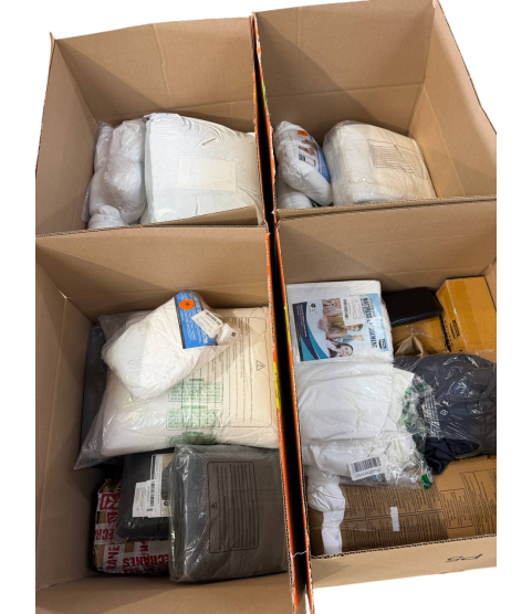 Truckload 12 Pallets - Wholesale Amazon Liquidation - Pillows, Comforters, Bedsheets, Towels, Hangers & More, General Merchandise - Condition: Customer returns - Unsorted