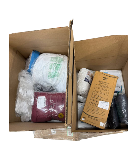 Truckload 12 Pallets - Wholesale Amazon Liquidation - Pillows, Comforters, Bedsheets, Towels, Hangers & More, General Merchandise - Condition: Customer returns - Unsorted