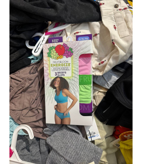 1 Pallet - Wholesale Walmart Liquidation - Clothes and Accessories - Condition: Brand New