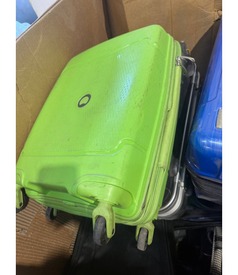 1 Pallet - Wholesale Liquidation - Suitcases - Condition: Customer returns