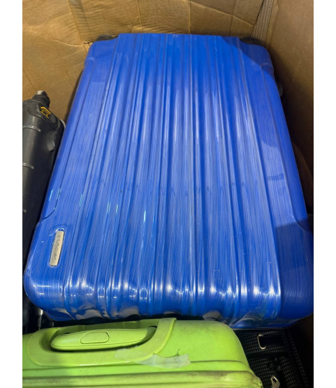 1 Pallet - Wholesale Liquidation - Suitcases - Condition: Customer returns