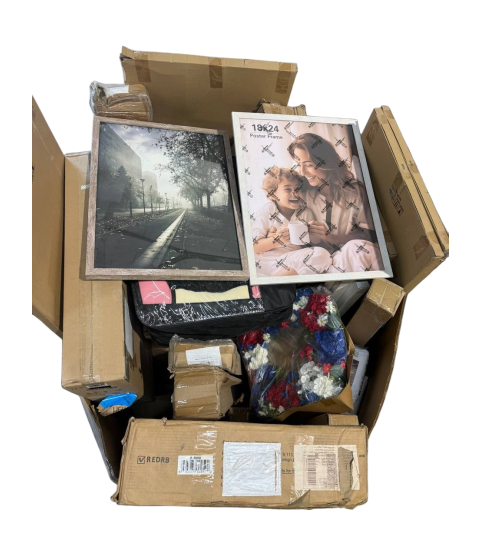 1 Pallet - Wholesale Liquidation - Furniture & Home Accessories - Condition: Customer returns - Unsorted