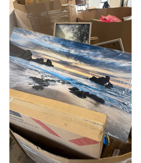1 Pallet - Wholesale Liquidation - Furniture & Home Accessories - Condition: Customer returns - Unsorted