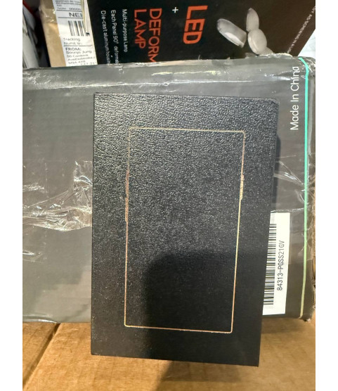 1 Pallet - Wholesale Liquidation - Electronics & General Merchandise - Condition: Customer returns - Unsorted
