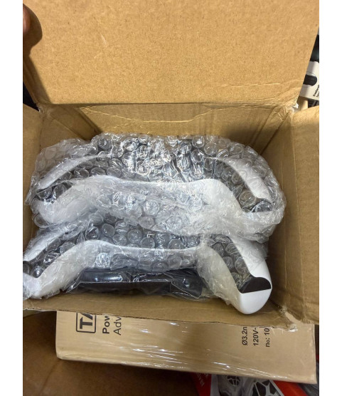 1 Pallet - Wholesale Liquidation - Electronics & General Merchandise - Condition: Customer returns - Unsorted