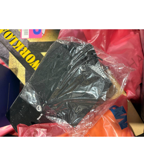 1 Pallet - Wholesale Walmart Liquidation - Samsung watch, Clothing, Toys, Household Goods, Electronics & General Merchandise - Condition: Customer returns - Unsorted