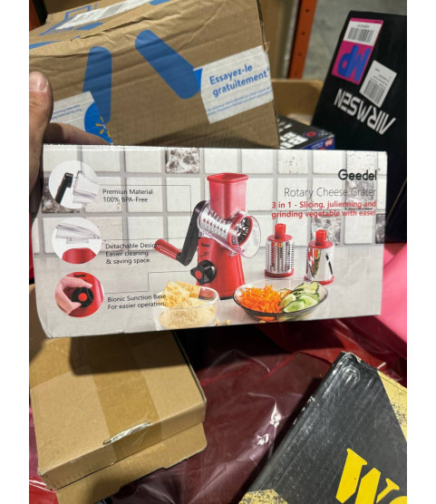 1 Pallet - Wholesale Walmart Liquidation - Samsung watch, Clothing, Toys, Household Goods, Electronics & General Merchandise - Condition: Customer returns - Unsorted