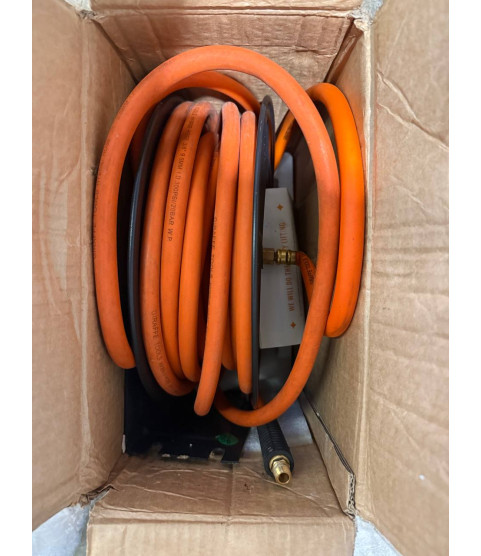 1 Pallet - Wholesale Amazon Liquidation - Furniture, Household Goods & General Merchandise - Condition: Customer returns - Unsorted