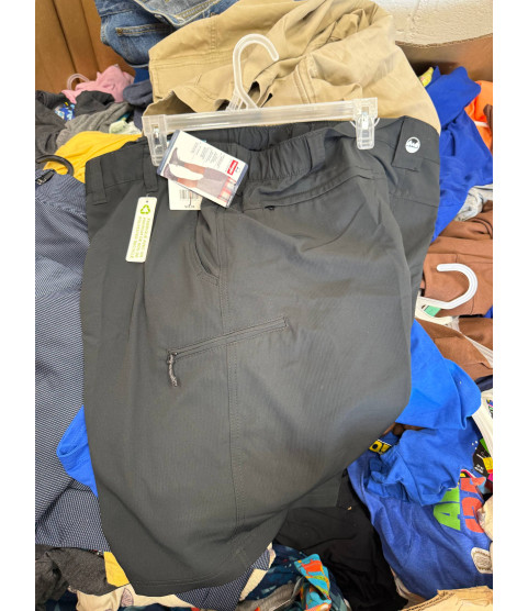1 Pallet - Wholesale Walmart Liquidation - Clothing & Apparel- Condition: New
